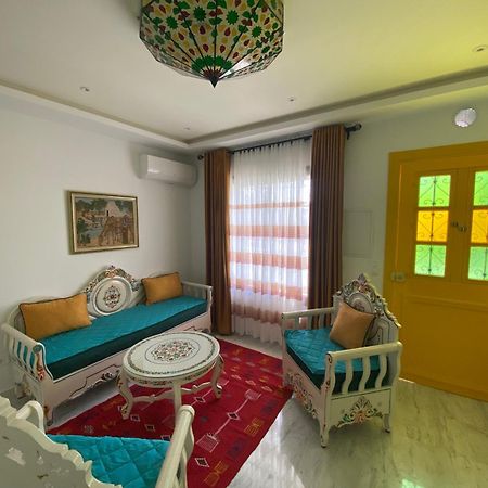 Marsa-Sidi Bousaid Cosy Authentic Apartment La Marsa Esterno foto