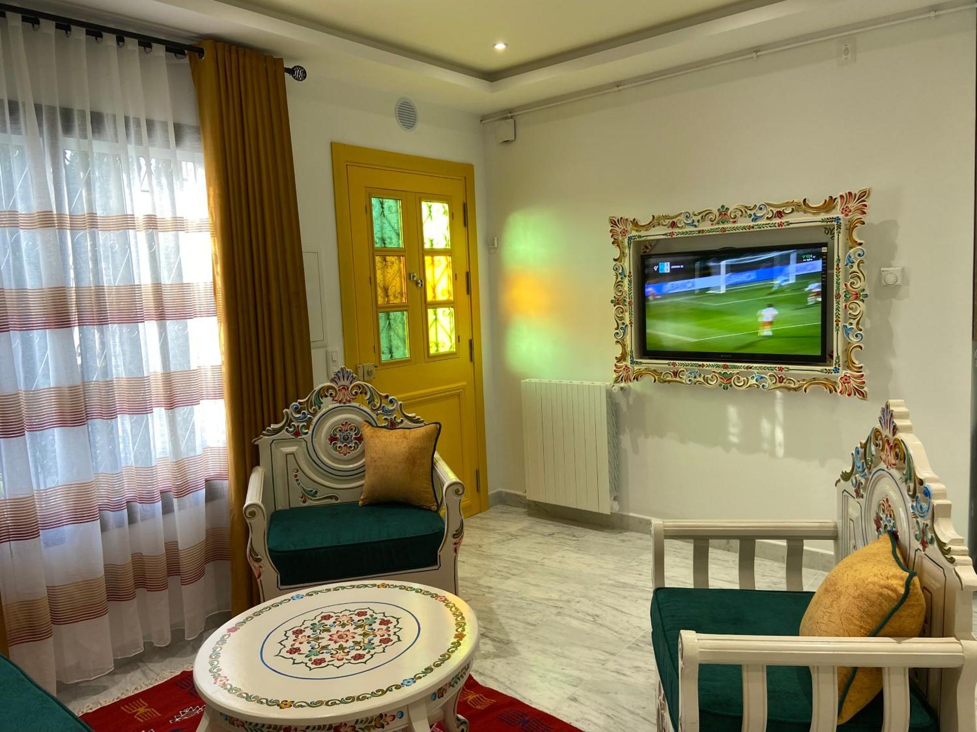 Marsa-Sidi Bousaid Cosy Authentic Apartment La Marsa Esterno foto